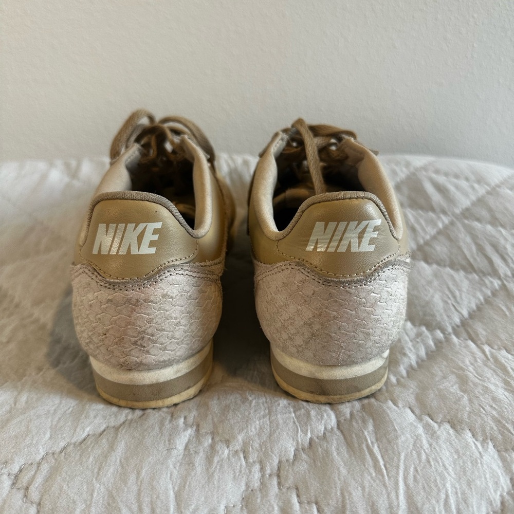 Nike Classic Cortez Premium Linen Sail Snake Print Sneakers  - Women's Size 8.5 - Picture 6 of 8